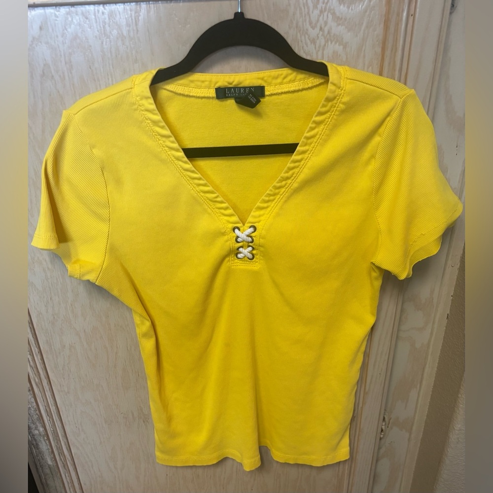 Lauren Ralph Lauren Women's Shirt Sz XL Yellow Lace-Up V-Neck Ribbed Cotton FLAW